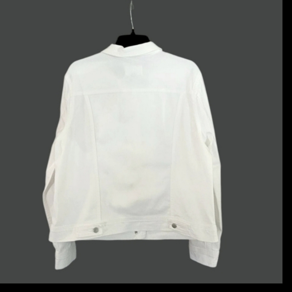 UNIVERSAL THREADS TRUCKER JACKET - image 5